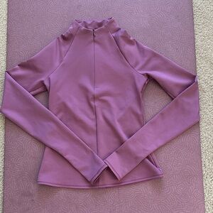 Alo Yoga, Airlift Winter Warm 1/4 Zip Long Sleeve, XS, Soft Mulberry, EUC